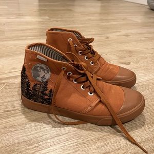 BANGS Rust / Mountain High Tops